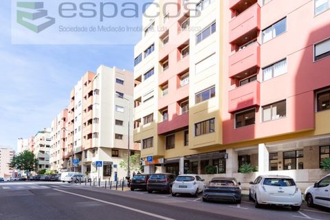 Apartament a Lisbon, Lisbon, Lisbon - € 2.250/mes | Ref: 5505/IR - foto 32
