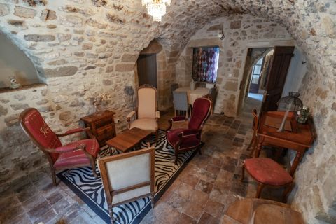 Villa i Collias, Gard, Collias - € 1.050.000 | Ref: HH-16235316 - foto 8