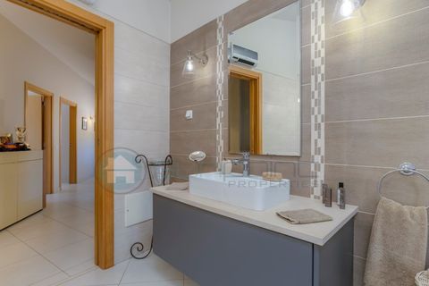 Villa i Marmelete, Faro, Marmelete - € 1.075.000 | Ref: V1935 - foto 24