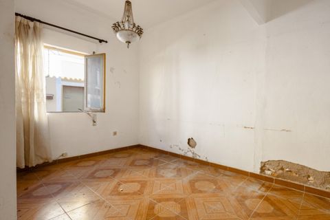 Villa a Abrunheira, Lisbon, Abrunheira - € 99.000 | Ref: FFCI 6162 - foto 2