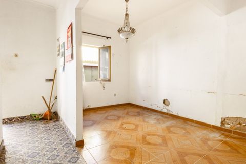 Villa a Abrunheira, Lisbon, Abrunheira - € 99.000 | Ref: FFCI 6162 - foto 11