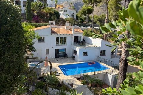 Villa i Altea, Alicante, Altea - € 1.500/måned | Ref: 8035a - foto 1