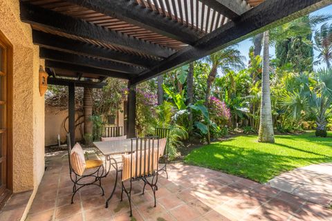 Villa in Marbella, Malaga, Marbella - € 6.700.000 | Ref: R112-06327 - foto 37