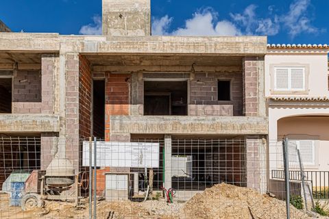 Villa in Alvor, Faro, Alvor - € 780.000 | Ref: City-24-63C - foto 6