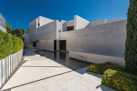 Villa a Marbella, Malaga, Marbella - € 3.000/mes | Ref: #85182732 - foto 9