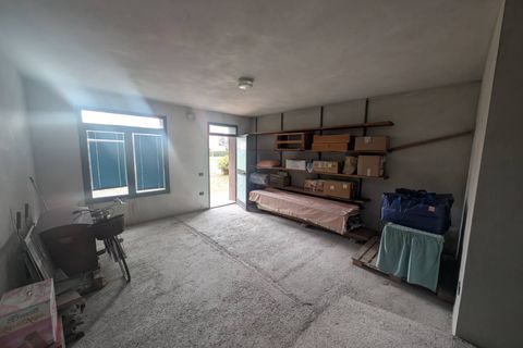 Parkeringsplads i Ferrara, Ferrara, Ferrara - € 19.500 | Ref: Quartesana garage/appartamento - foto 5