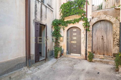 Villa a Palazzolo Acreide, Siracusa, Palazzolo Acreide - € 495.000 | Ref: 010-019 - foto 35