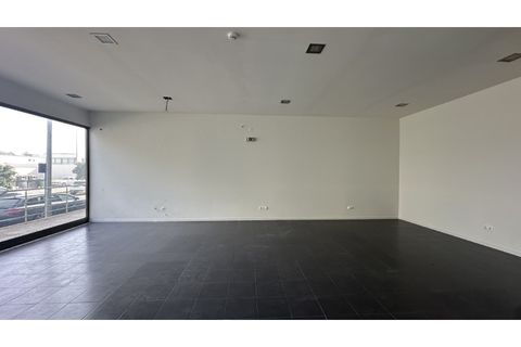 Erhvervsejendom i Arcozelo, Porto, Arcozelo - € 172.500 | Ref: Loja_51 - foto 2
