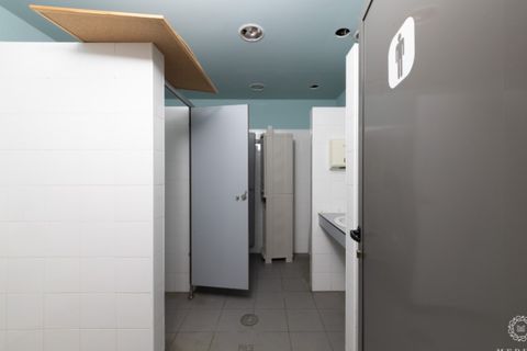 Erhvervsejendom i Arcozelo, Porto, Arcozelo - € 1.150.000 | Ref: LOC_574 - foto 33