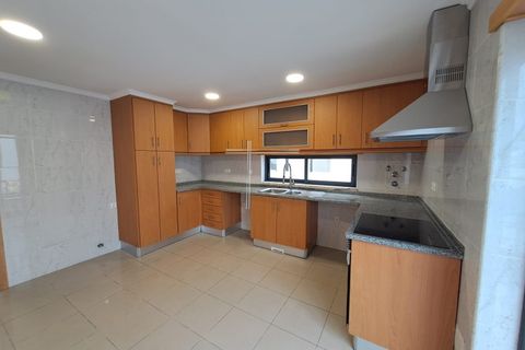 Villa a Laranjeiro, Setubal, Laranjeiro - € 695.000 | Ref: 18013 - foto 8