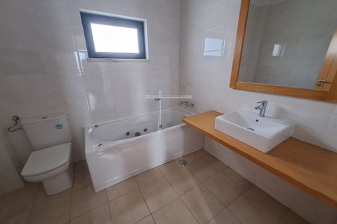 Villa a Laranjeiro, Setubal, Laranjeiro - € 695.000 | Ref: 18013 - foto 24