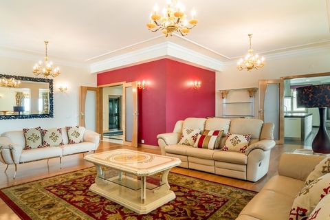 Villa i Amadora, Lisbon, Amadora - € 1.799.000 | Ref: SAV16349 - foto 4
