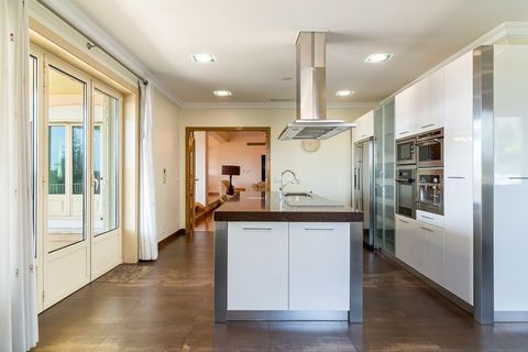 Villa i Amadora, Lisbon, Amadora - € 1.799.000 | Ref: SAV16349 - foto 7