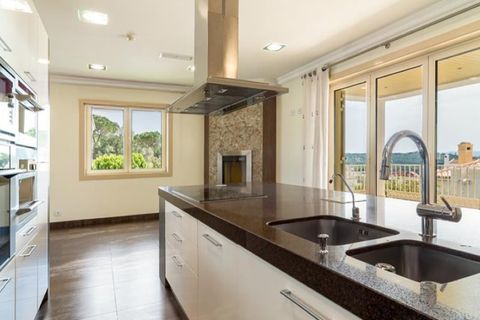 Villa i Amadora, Lisbon, Amadora - € 1.799.000 | Ref: SAV16349 - foto 8