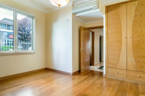 Villa i Amadora, Lisbon, Amadora - € 1.799.000 | Ref: SAV16349 - foto 12