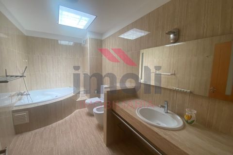 Rækkehus i Arcos de Valdevez, Viana do Castelo, Arcos de Valdevez - € 337.900 | Ref: AVV-2562-JQ-0526 - foto 11