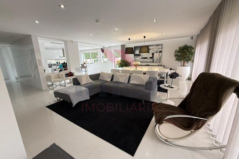 Villa i Arcos de Valdevez, Viana do Castelo, Arcos de Valdevez - € 545.000 | Ref: AVV-2463-LG-0825 - foto 10
