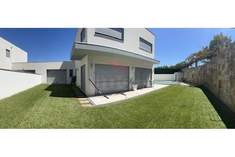 Villa i Arcos de Valdevez, Viana do Castelo, Arcos de Valdevez - € 545.000 | Ref: AVV-2463-LG-0825 - foto 23