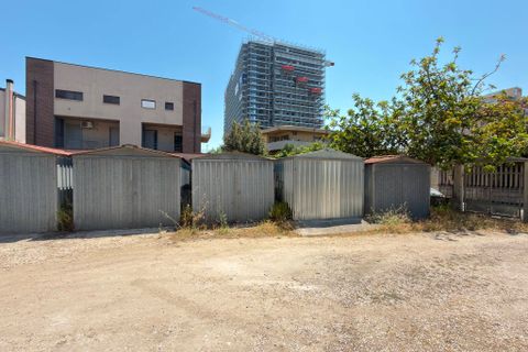 Garage i Pescara, Pescara, Pescara - € 18.000 | Ref: C200 - foto 5