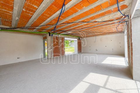 Villa i Esposende, Braga, Esposende - € 450.000 | Ref: R5124 - foto 1
