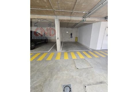 Apartament a Belas, Lisbon, Belas - € 3.850/mes | Ref: NATIVE  Belas Clube Campo - foto 25