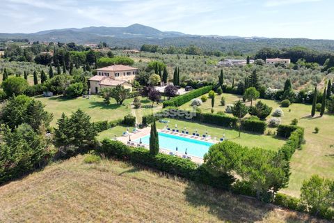 Villa i Cecina, Livorno, Cecina - € 1.300.000 | Ref: IA04268 - foto 17