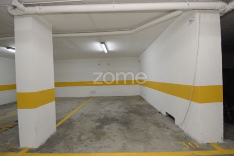 Apartament a Belas, Lisbon, Belas - € 2.100/mes | Ref: ZMPT585602 - foto 29