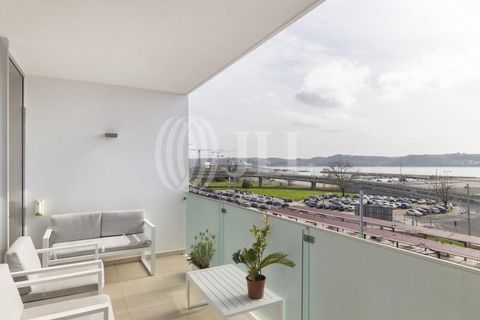 Apartment in Alges, Lisbon, Alges - € 4,500/month | Ref: 93903 - photo 1