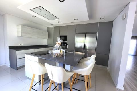 Villa a Odivelas, Lisbon, Odivelas - € 3.200/mes | Ref: VR2026/2026 - foto 6