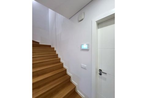 Villa a Odivelas, Lisbon, Odivelas - € 3.200/mes | Ref: VR2026/2026 - foto 8