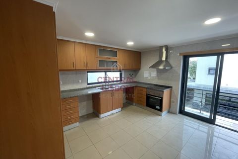 Villa i Laranjeiro, Setubal, Laranjeiro - € 695.000 | Ref: PJ0087 - foto 7
