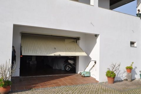 Villa i Guimaraes, Braga, Guimaraes - € 550.000 | Ref: CAS_1095 - foto 40