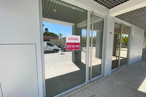 Erhvervsejendom i Maia, Porto, Maia - € 130.000 | Ref: M1957 - foto 2