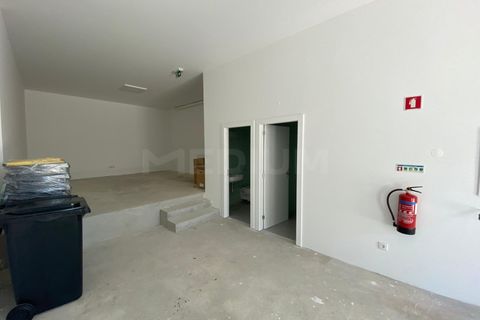 Erhvervsejendom i Maia, Porto, Maia - € 130.000 | Ref: M1957 - foto 6
