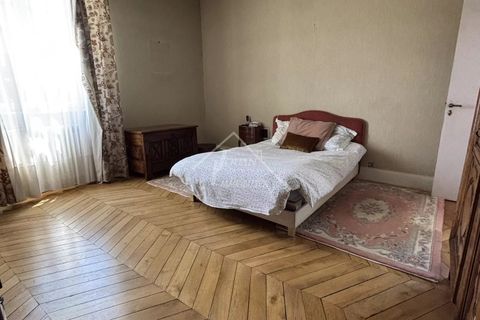 Villa a Gannat, Allier, Gannat - € 325.000 | Ref: G1275 - foto 2
