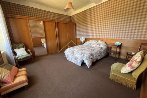 Villa a Gannat, Allier, Gannat - € 325.000 | Ref: G1275 - foto 14