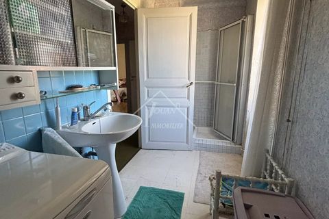 Villa a Gannat, Allier, Gannat - € 325.000 | Ref: G1275 - foto 18