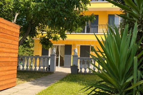 Villa a Colombes, Hauts-de-Seine, Colombes - € 2.800/mes | Ref: Maison_meublee_150m2 - foto 4
