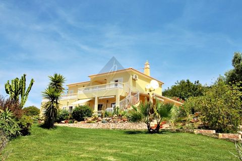 Villa em Alte, Faro, Alte - € 1.300.000 | Ref: CAS_280 - foto 7