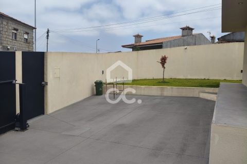 Villa en Trofa, Porto, Trofa - € 750.000 | Ref: 335/M/02197 - photo 44
