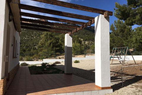 Villa en Castalla, Alicante, Castalla - € 499.995 | Ref: 11356C2607 - photo 6