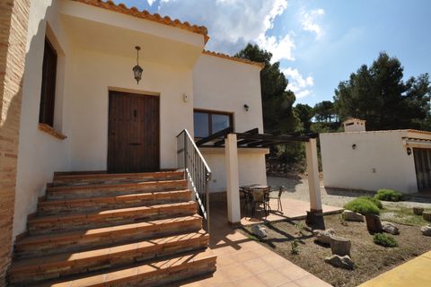 Villa en Castalla, Alicante, Castalla - € 499.995 | Ref: 11356C2607 - photo 11