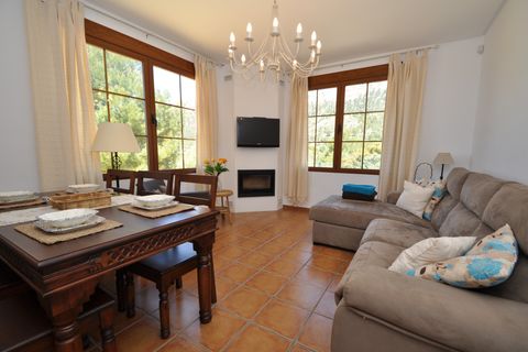 Villa en Castalla, Alicante, Castalla - € 499.995 | Ref: 11356C2607 - photo 13