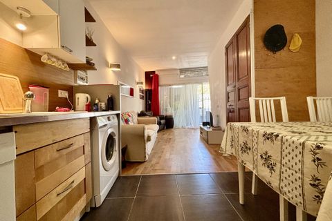 Villa in Pepieux, Aude, Pepieux - € 69.000 | Ref: BVI86347 - foto 13