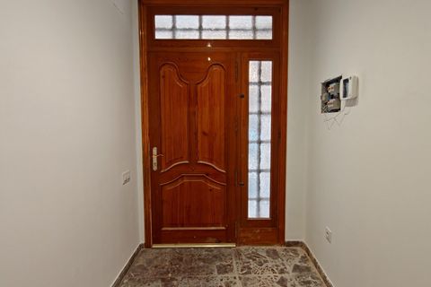 Villa in Aldaia, Valencia - photo 4