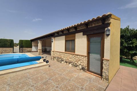 Villa i Villena, Alicante, Villena - € 395.000 | Ref: IVD13882 - foto 35