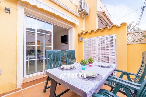 Villa i Empuriabrava, Gerona, Empuriabrava - € 195.000 | Ref: 4371 - foto 2