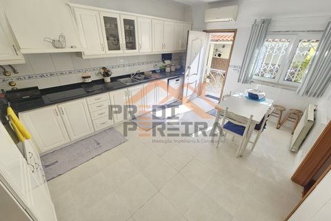 Villa i Odivelas, Lisbon, Odivelas - € 850.000 | Ref: PP5958 - foto 1