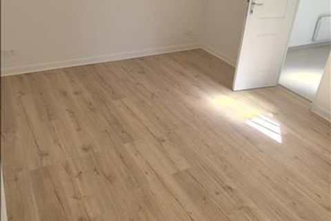 Byhus i Le Bourget, Seine-Saint-Denis, Le Bourget - € 1.050/måned | Ref: AN004345 - foto 3
