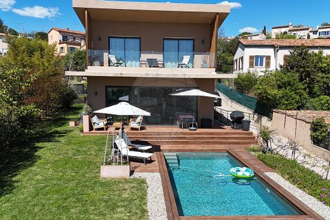 Villa i Cagnes-sur-Mer, Alpes-Maritimes, Cagnes-sur-Mer - € 1.260.000 | Ref: 750341019-285 - foto 1